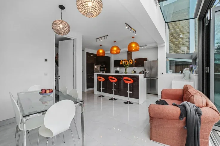 House Langham Road in Greater London