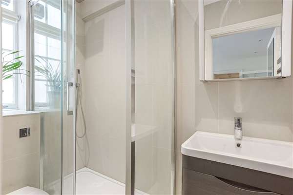 Flat Belgrave Mews South in City of Westminster