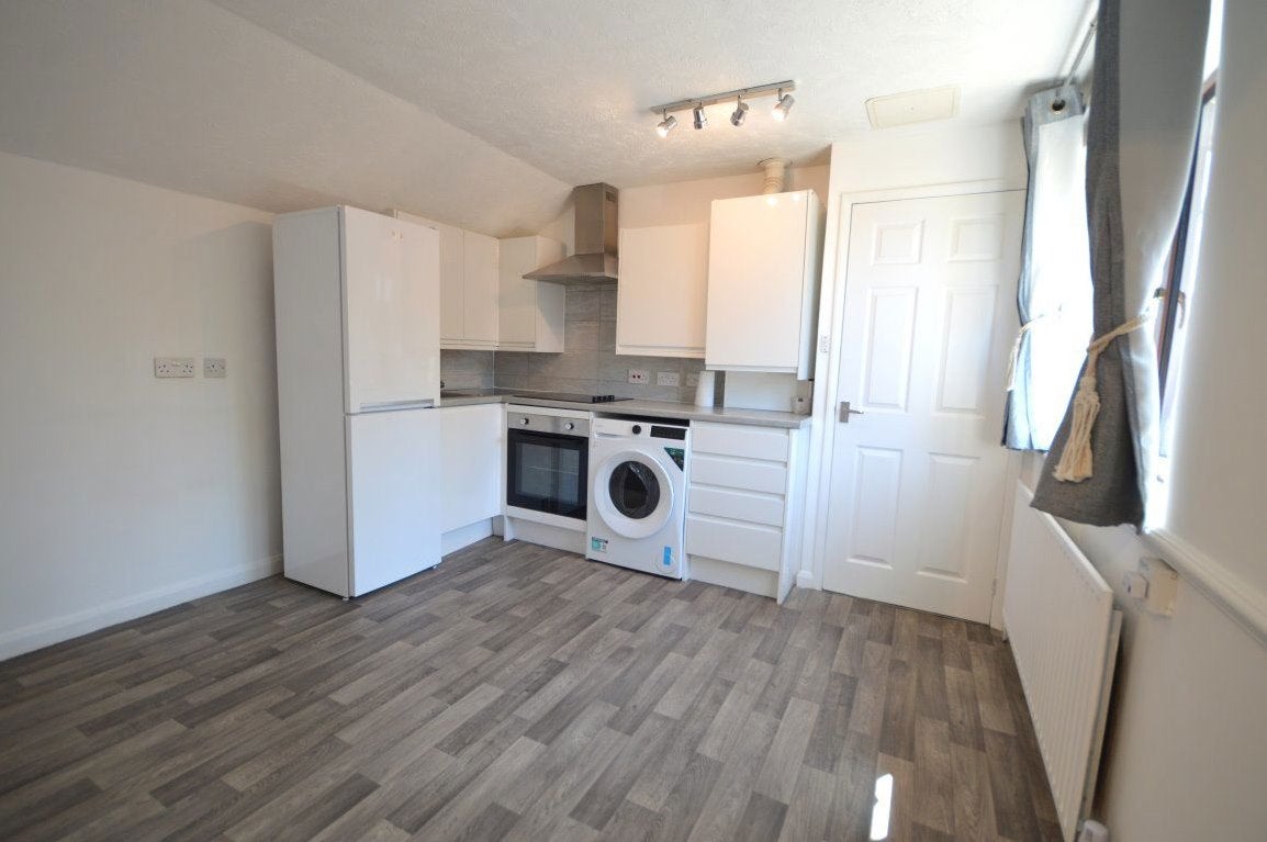 Flat Sandridge Road in St Albans