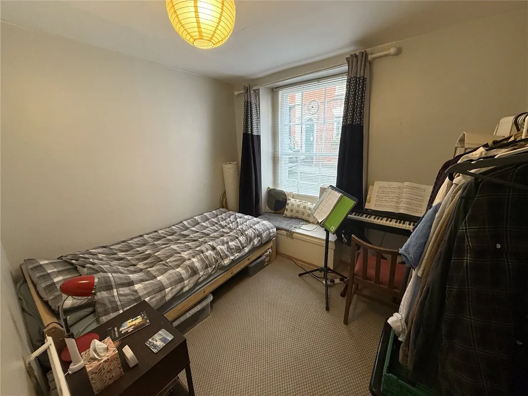Flat Picton Street in Bristol