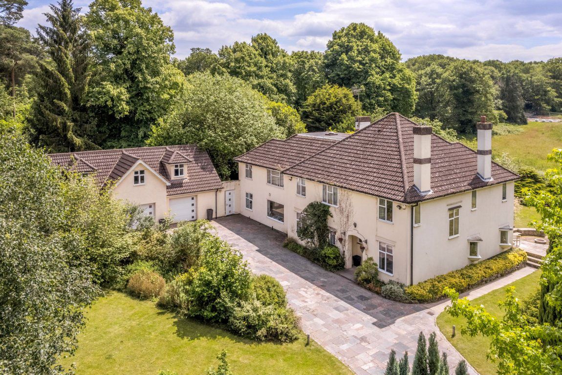 House Wildernesse Avenue in Sevenoaks