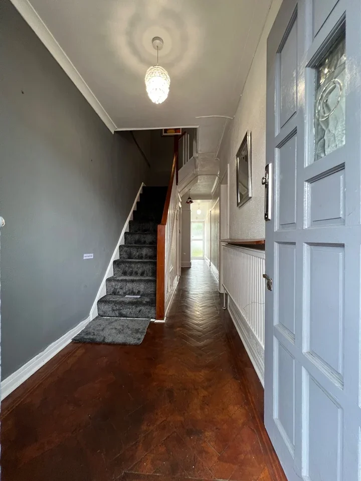 House Bilton Road in Greater London