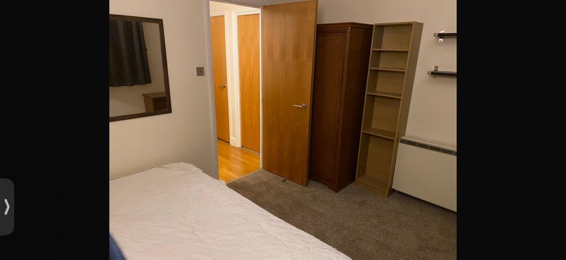 Room Belvedere Road in Greater London