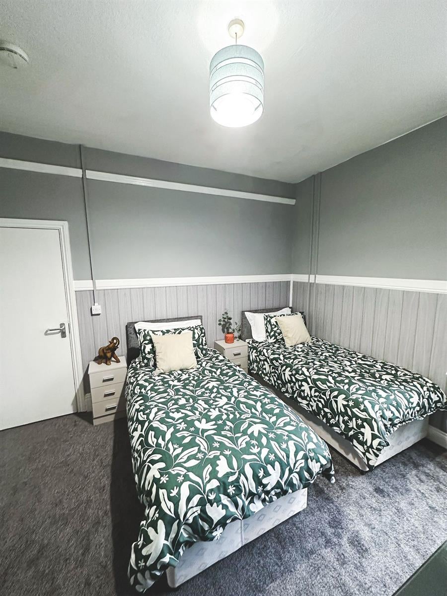 Room Tunnard Street in Boston