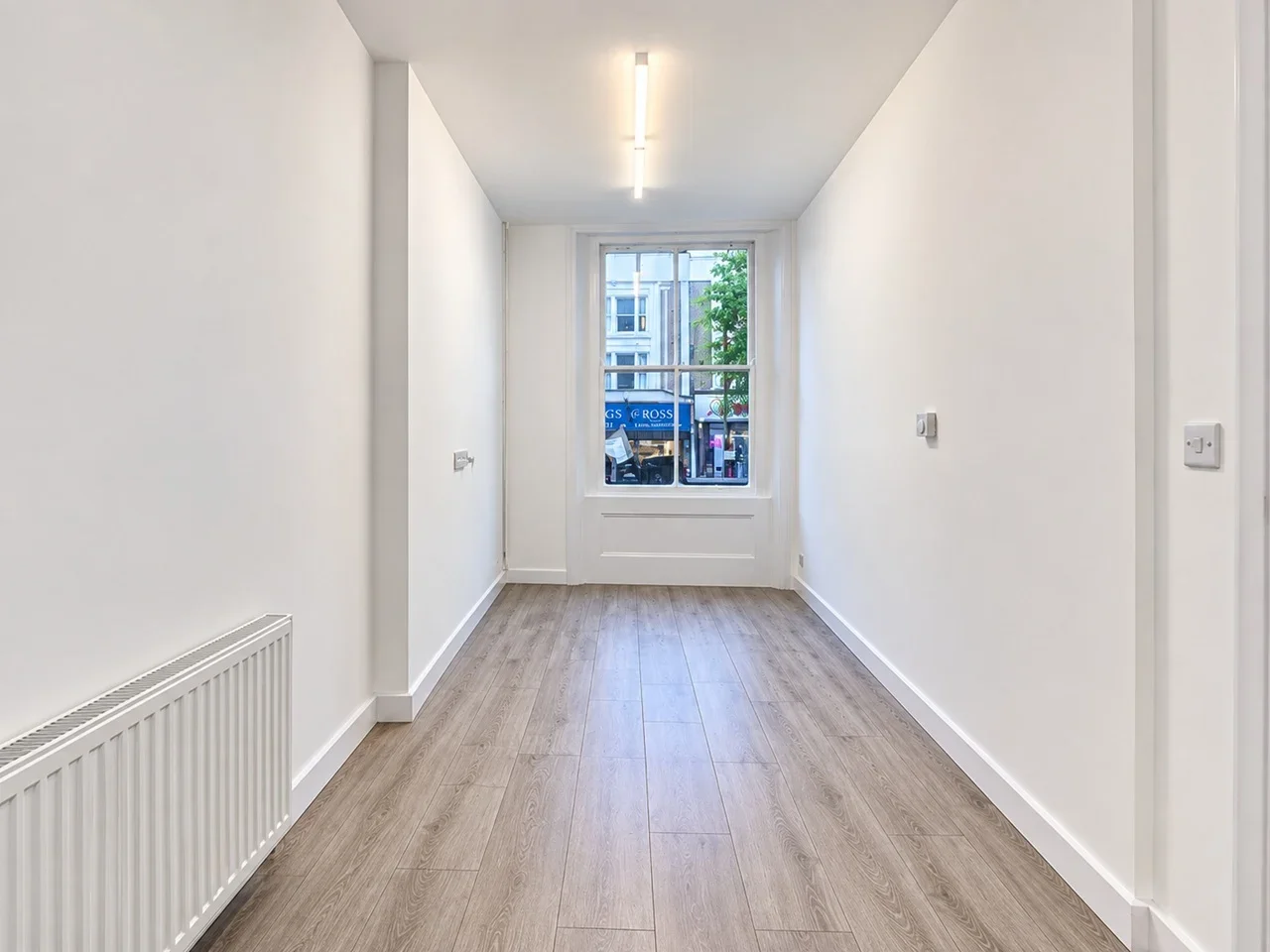 Flat Caledonian Road in Greater London