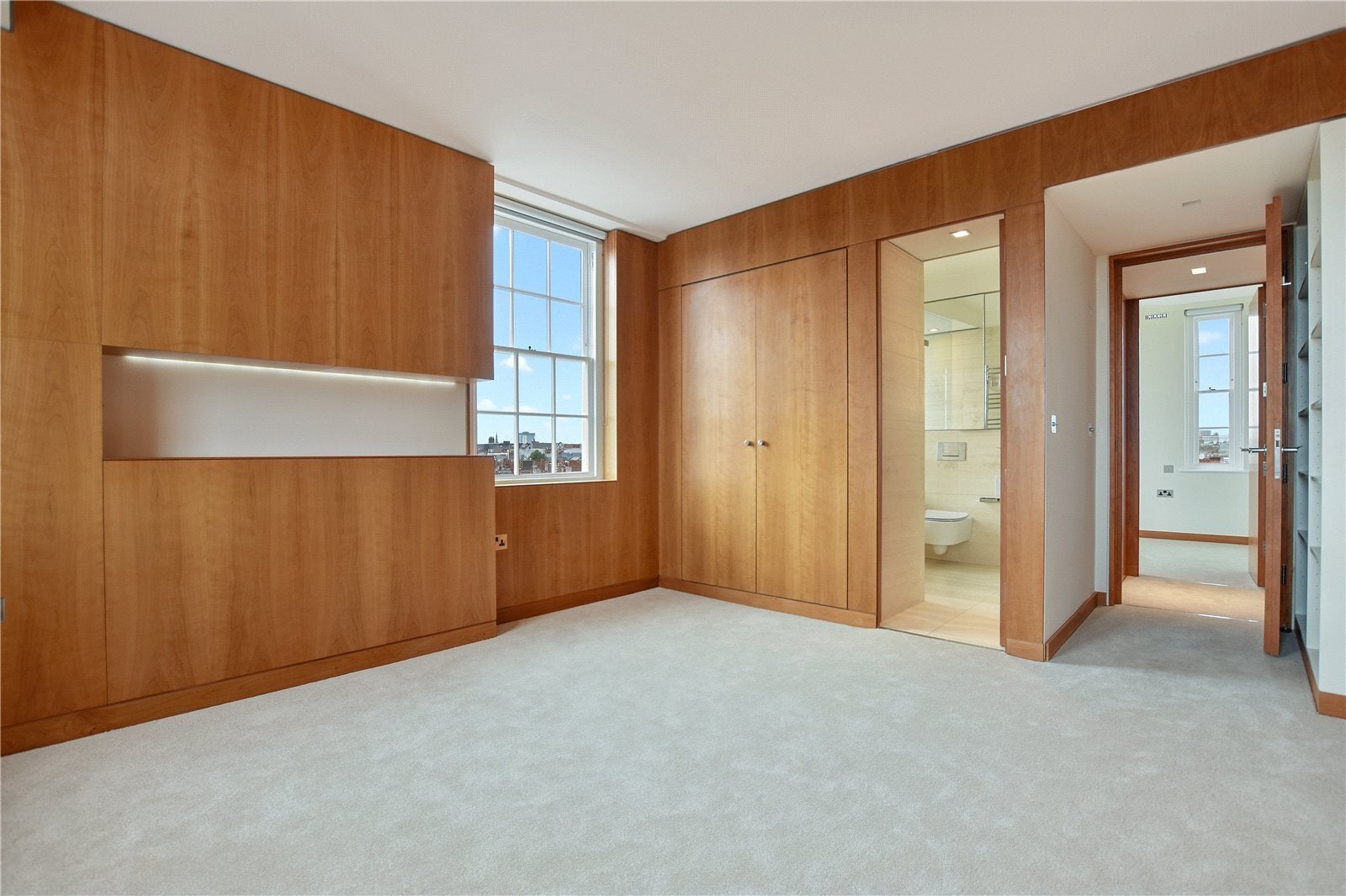Flat Elystan Street in Greater London