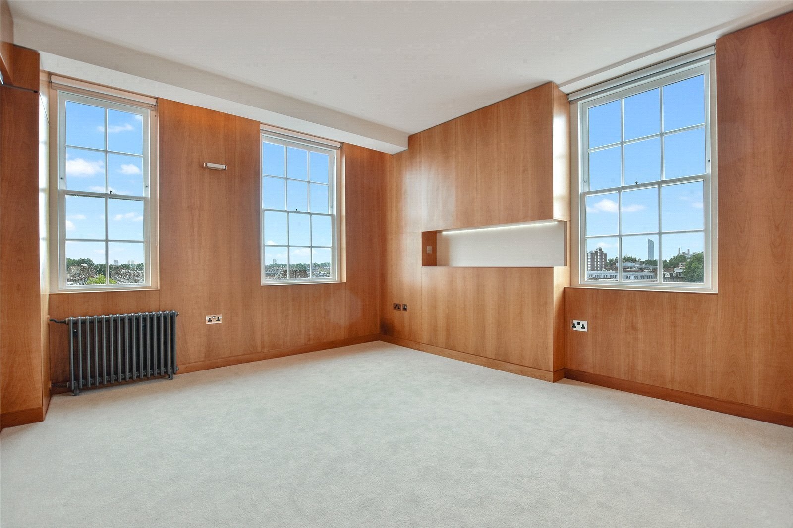 Flat Elystan Street in Greater London