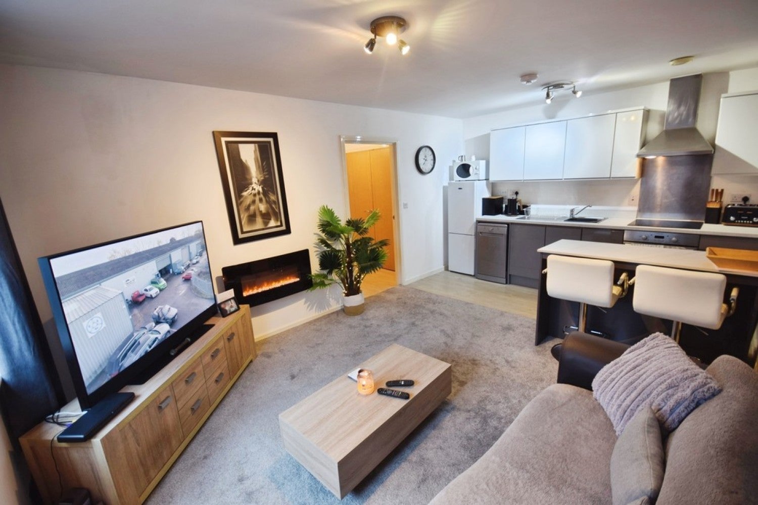 Flat Penstock Drive in Stoke-on-Trent