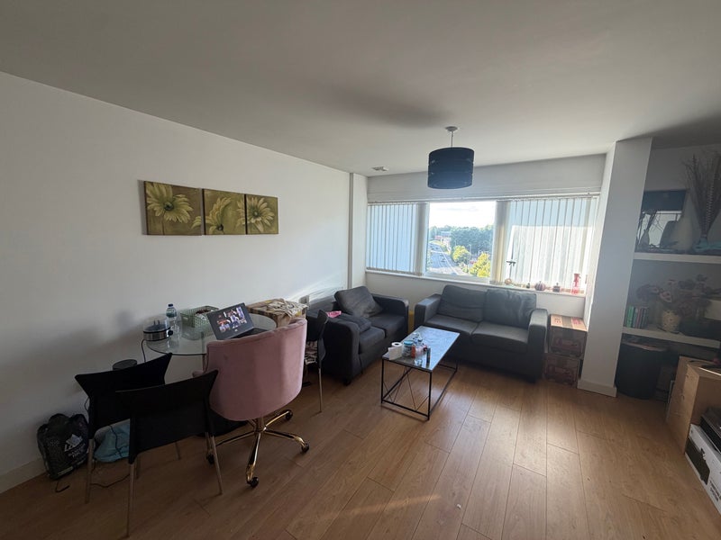 Flat Broadway in Salford