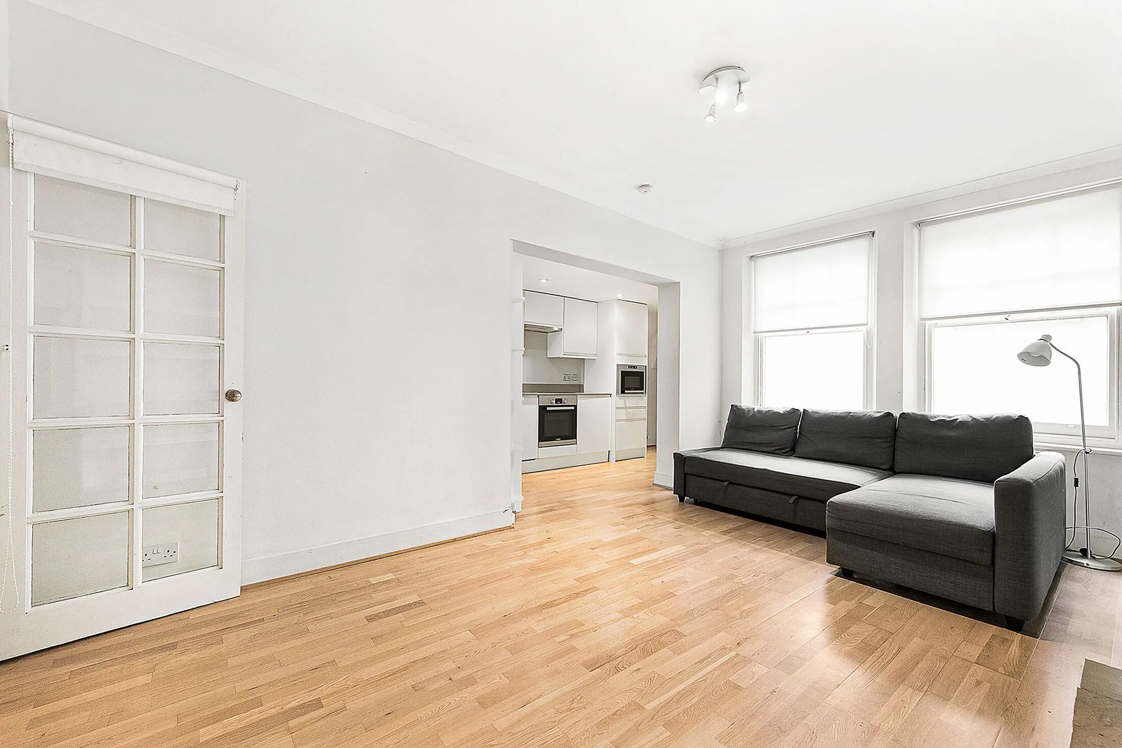Flat Dancer Road in Greater London