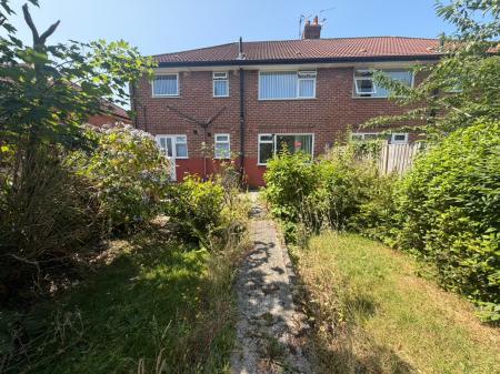Flat Hughes Avenue in Liverpool