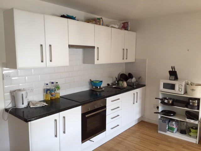 Room Goldhawk Road in Greater London