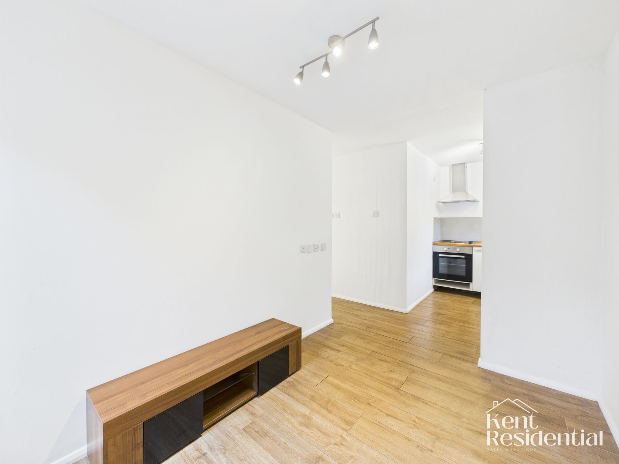 Flat Linden Road in Maidstone