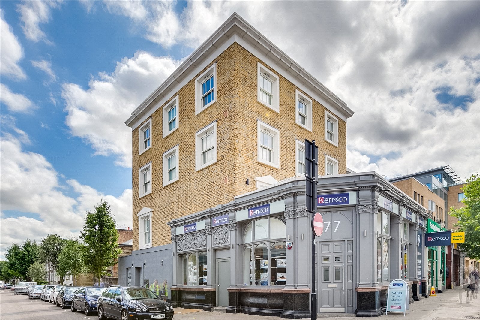 Flat Richford Street in Greater London