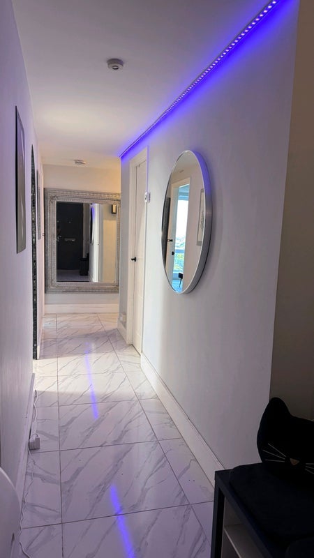 Room Fellows Road in Greater London