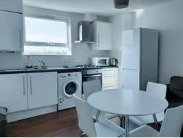 Flat Seven Sisters Road in Greater London