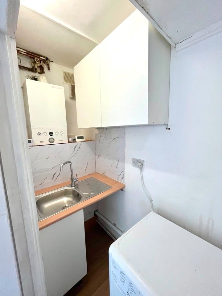 Flat Radcliffe Road in Greater London