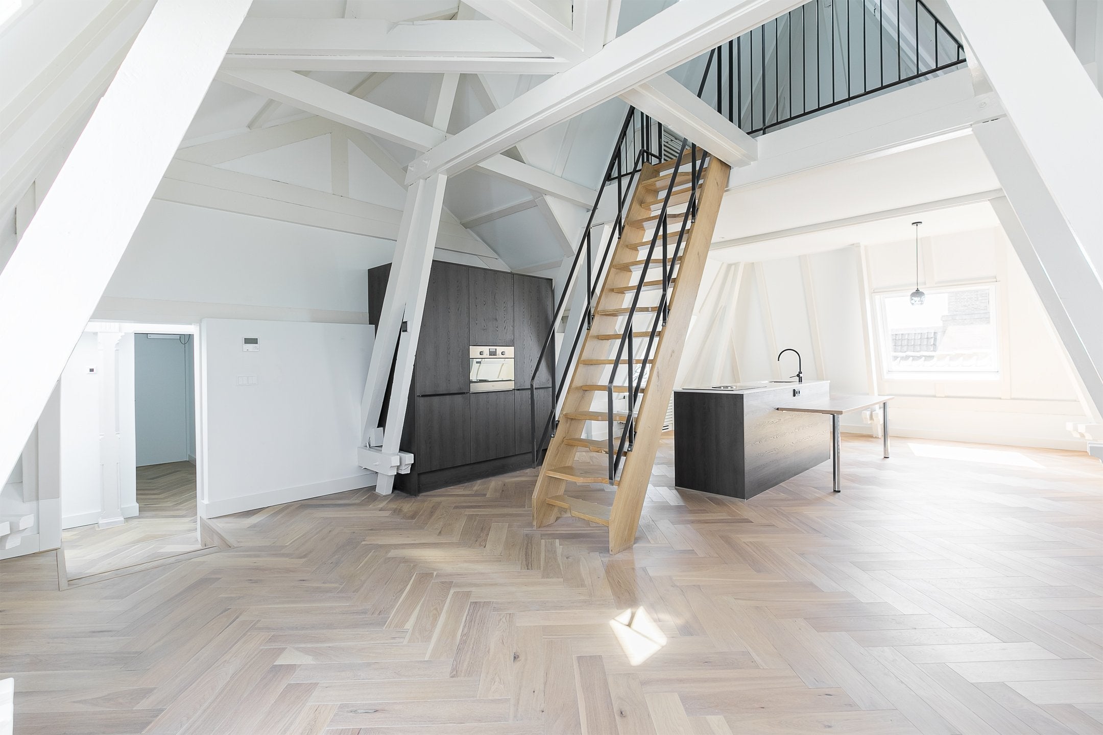 Woning te huur: Kloveniersburgwal, Amsterdam