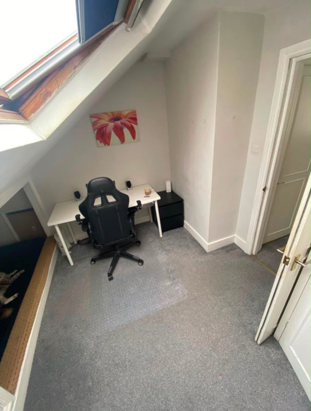 Room Inglethorpe Street in Greater London
