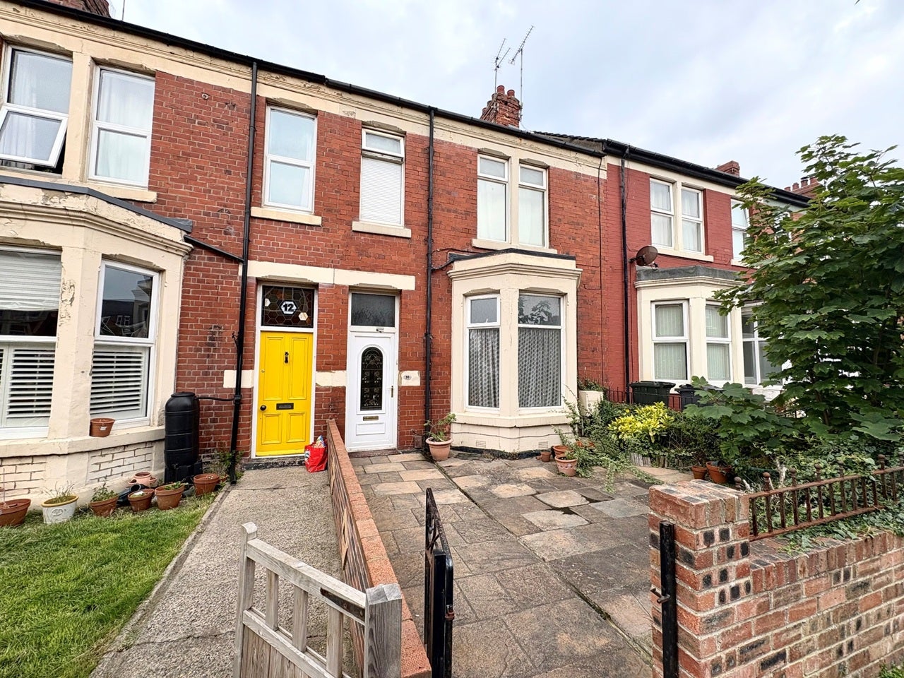 Room Charles Avenue in North Tyneside