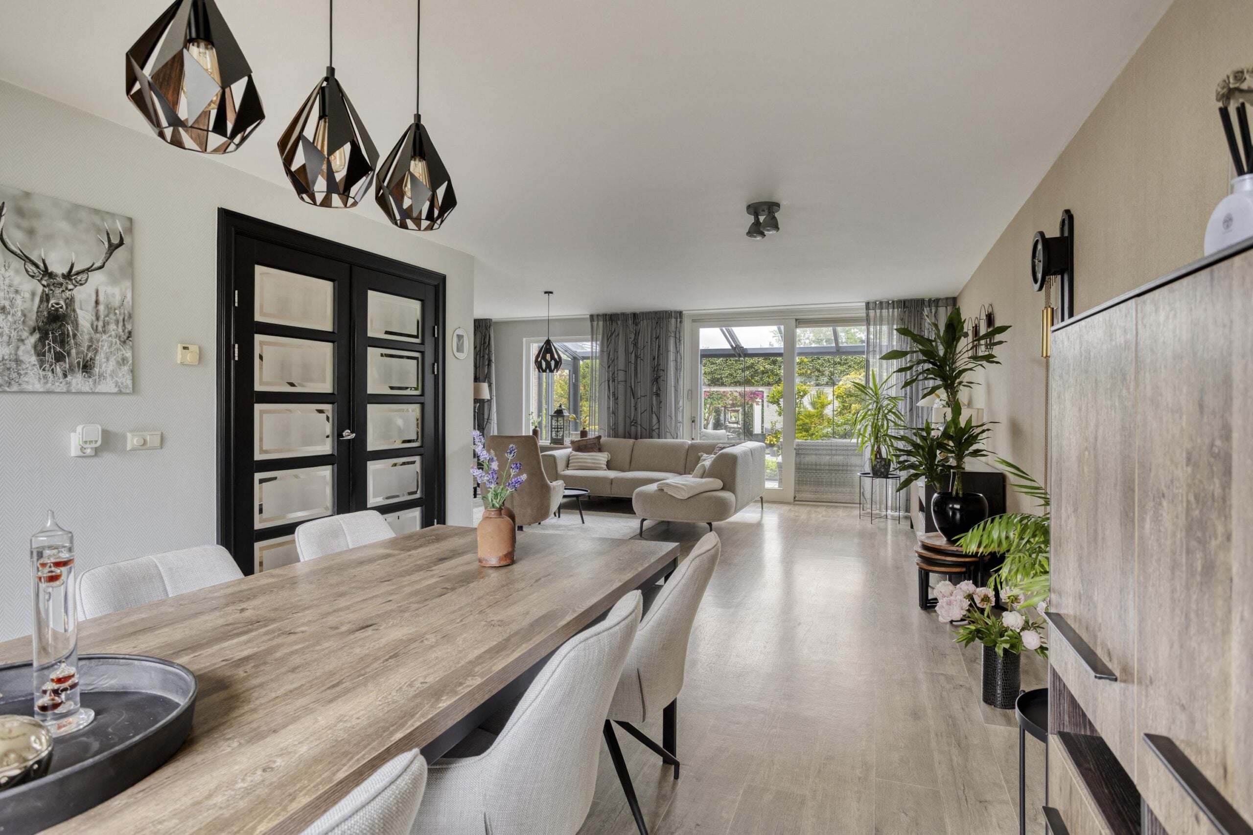 Tussenwoning te koop: Ambachtshof 19, Wateringen