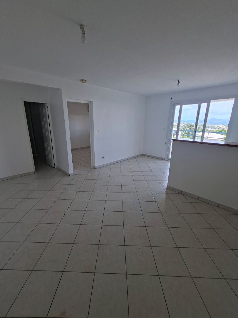 Appartement D 14 A à Le Lamentin