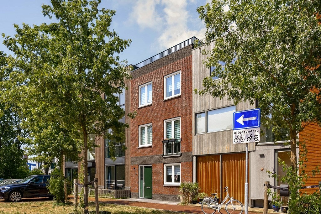 Thea Beckmanstraat 9 in Leiden