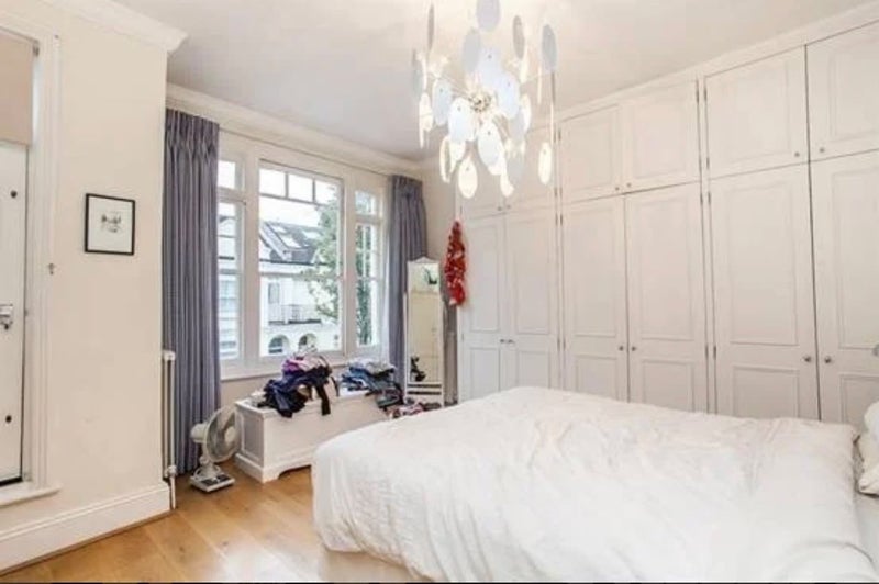 House Fabian Road in Greater London