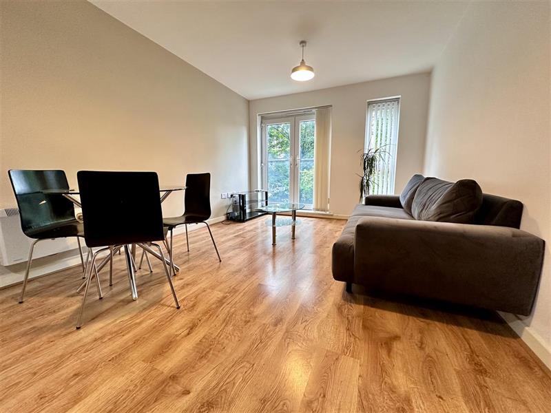 Flat Derwent Street in Salford