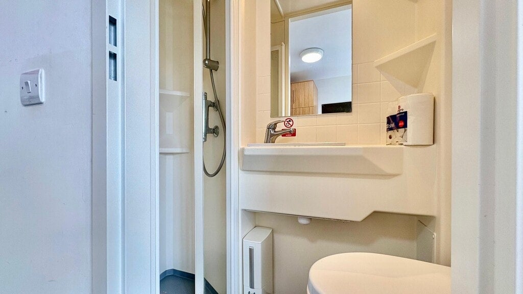 Room Southampton Row in Greater London