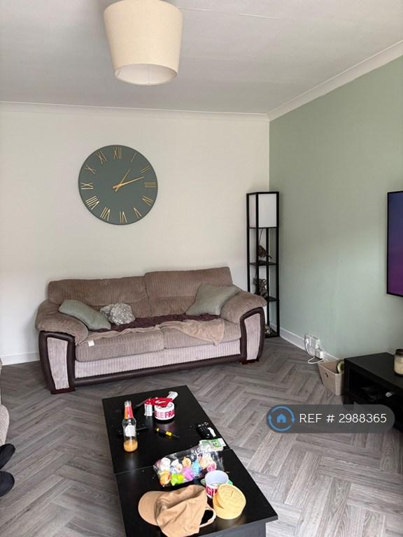 Flat Kemnay Gardens in Dundee