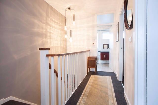 Room East India Dock Road in Greater London