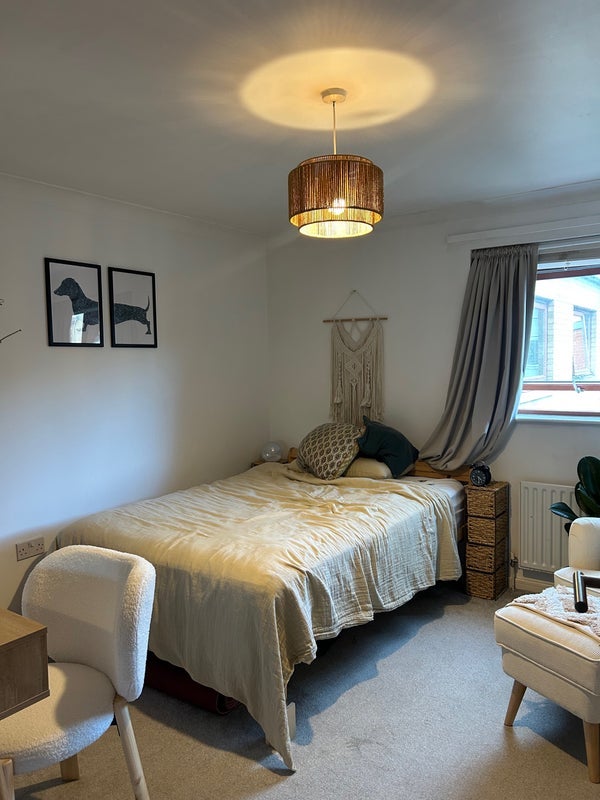 Room Monteagle Way in Greater London