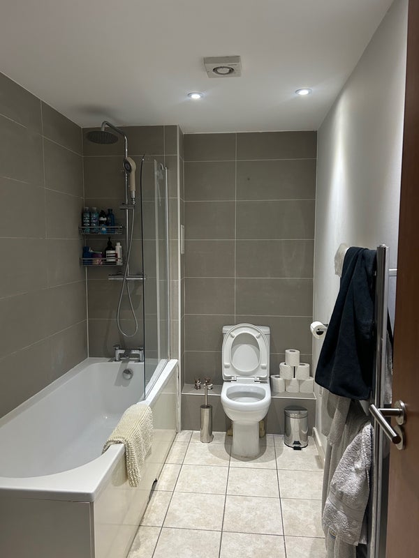 Room Monteagle Way in Greater London