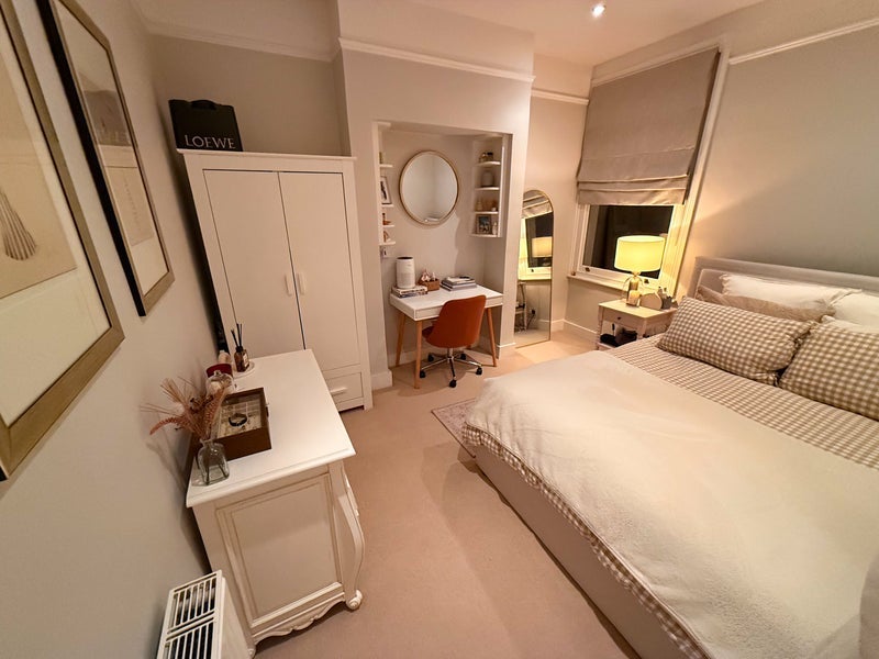 Room Stormont Road in Greater London