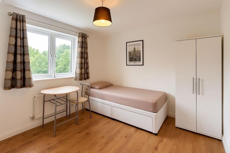 Flat Dunraven Avenue in Luton