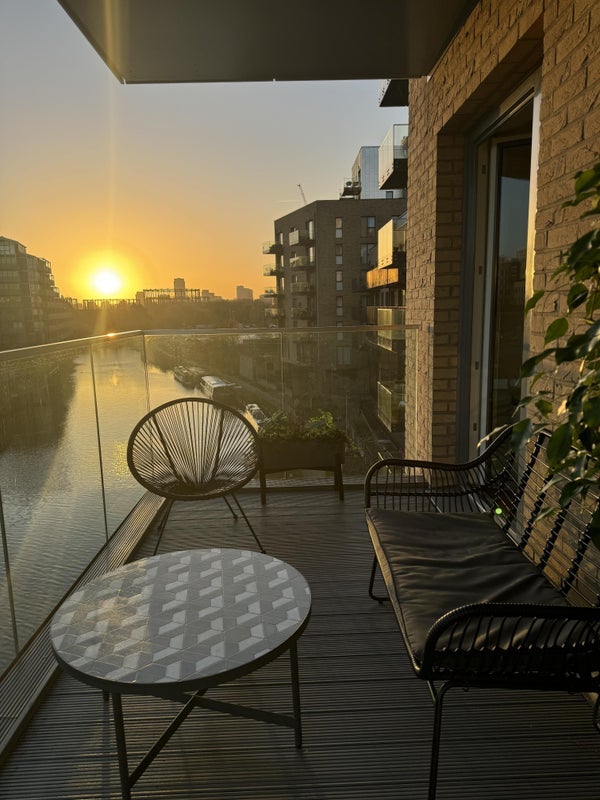 Room Anderson Square in Greater London