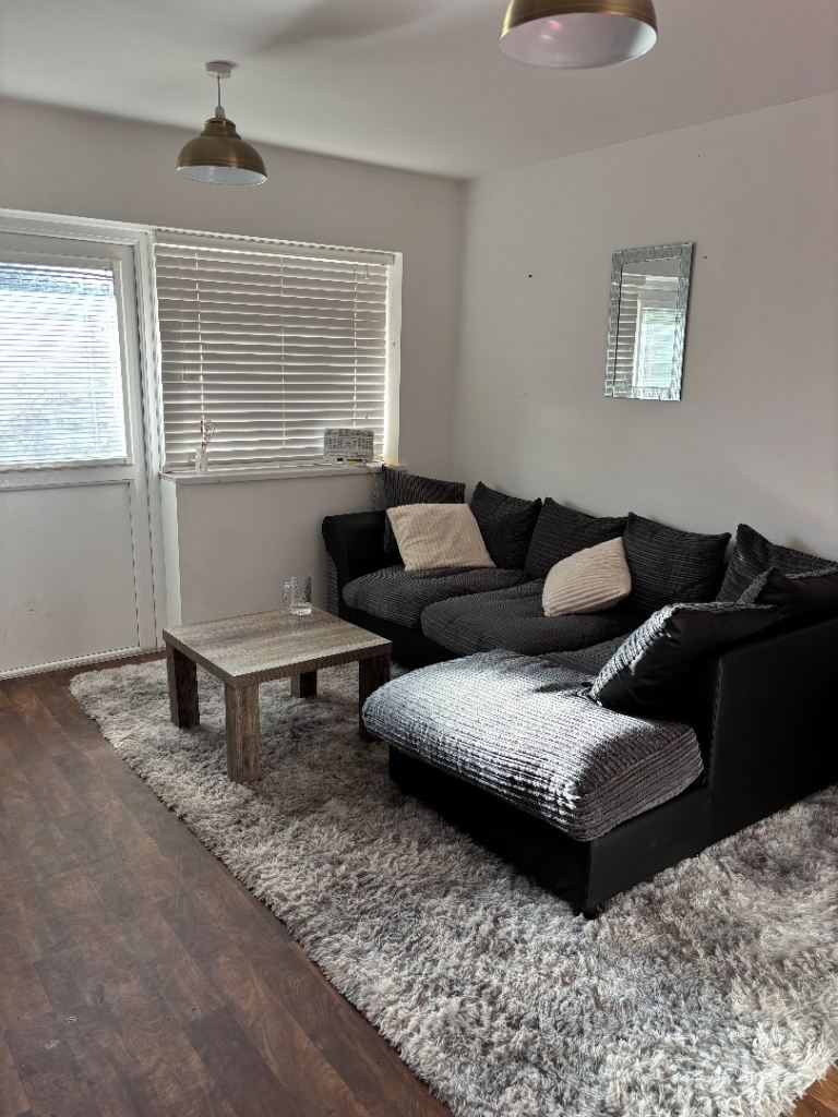 Flat Aldbro' Street in Hull
