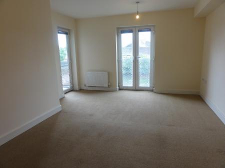 Flat Towcester Road in Far Cotton