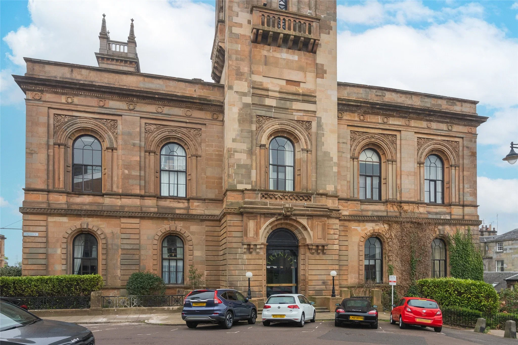 Flat Lynedoch Street in Glasgow