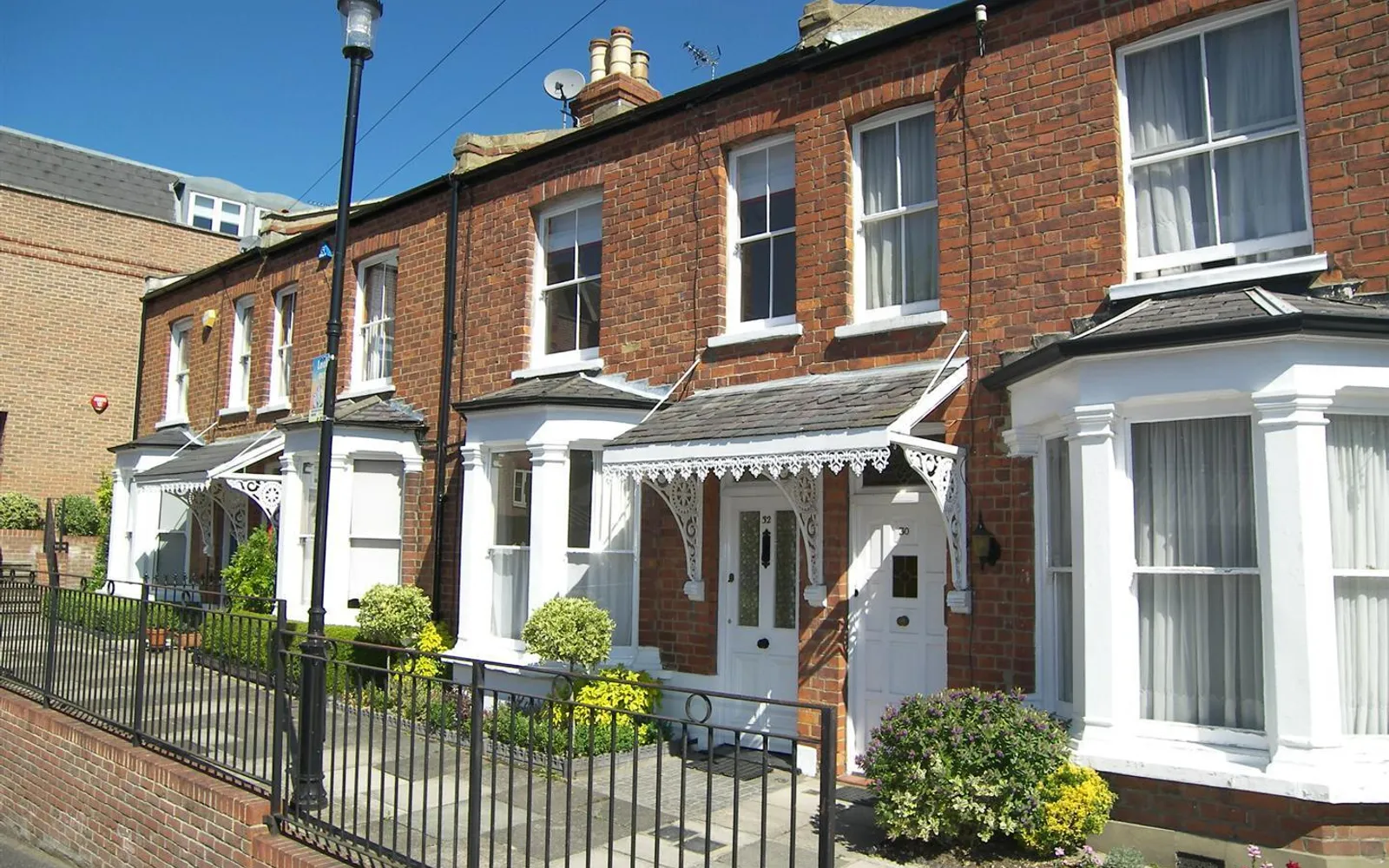 House Wilson Street in Greater London