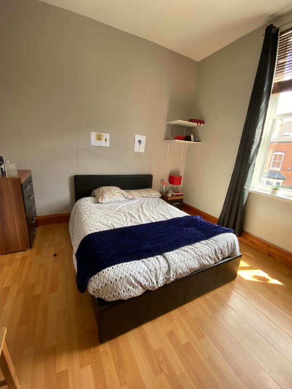 Room Stanmore Road in Birmingham