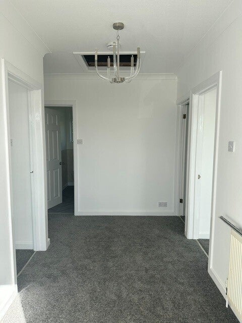 House Sandringham Drive in Paignton