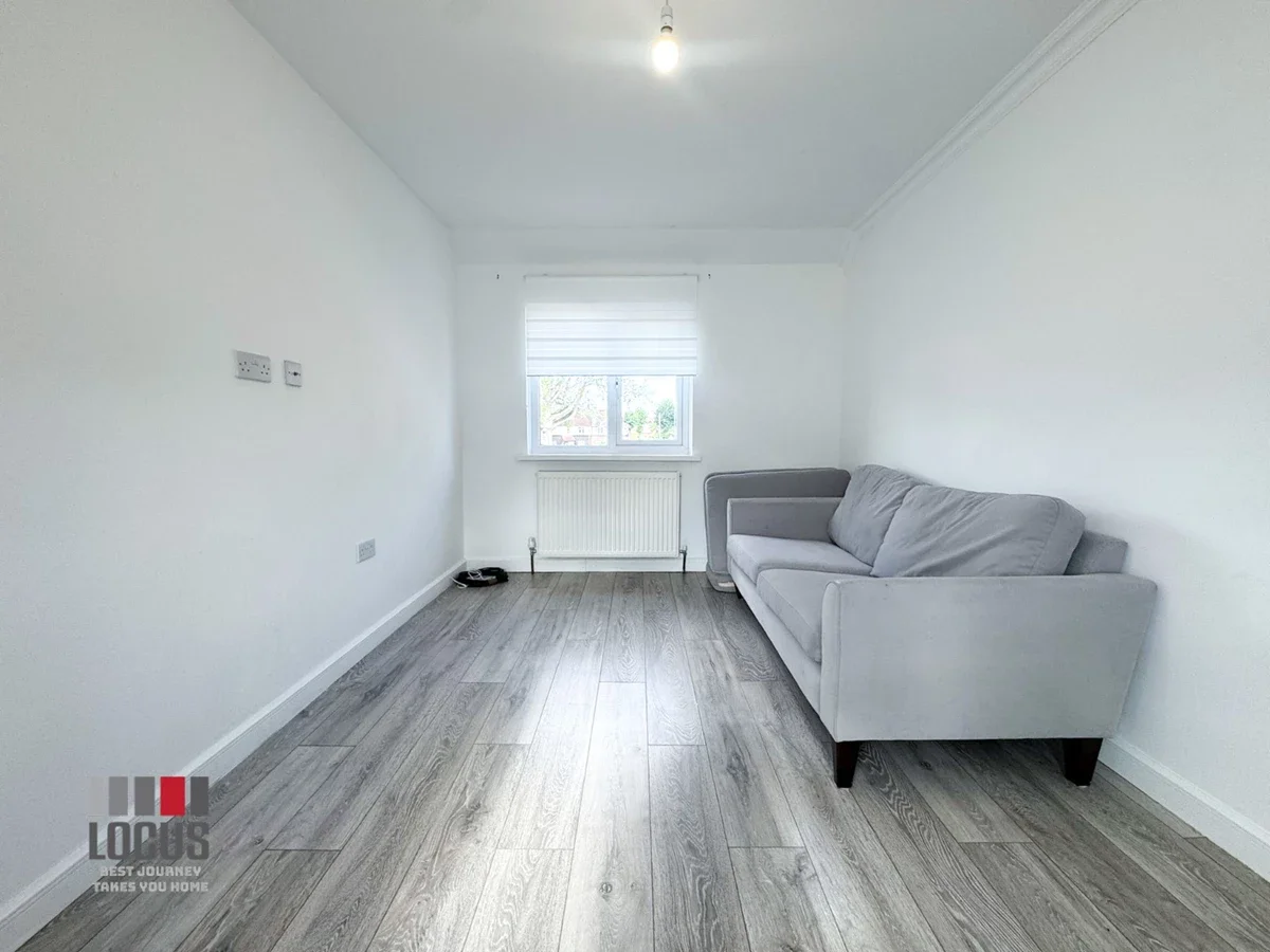 Flat The Link in Greater London