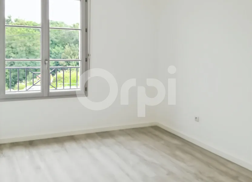 Appartement Avenue du Maréchal Leclerc à Dammartin-en-Goële