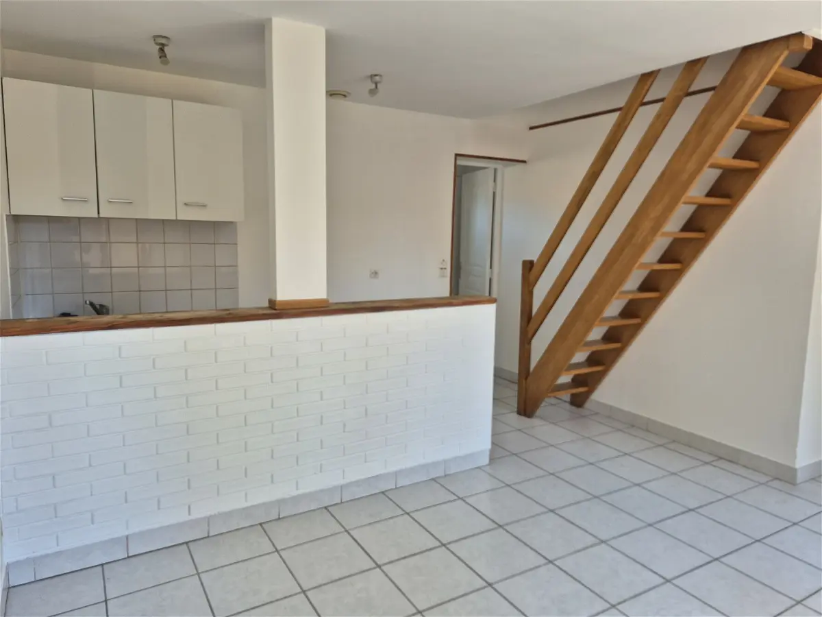 House Rue Roger Salengro Impasse A in Blendecques