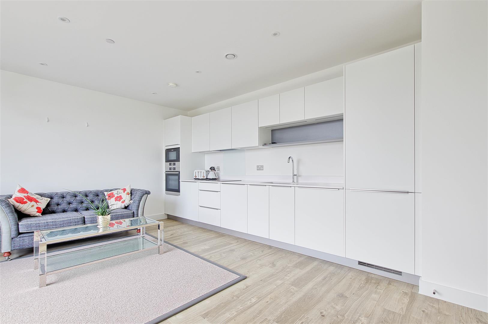 Flat Eddington Avenue in Cambridge