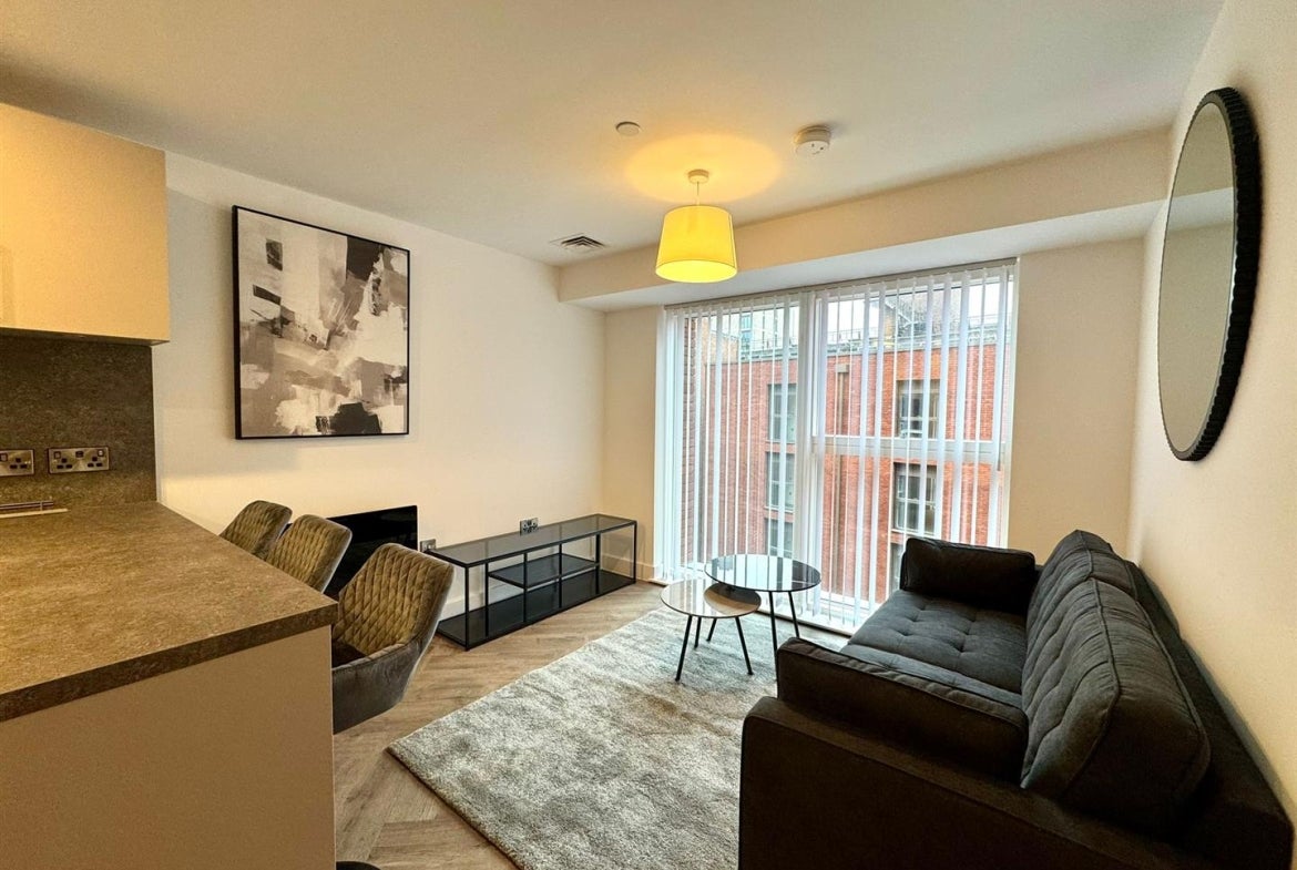 Flat Upper Gough Street in Birmingham
