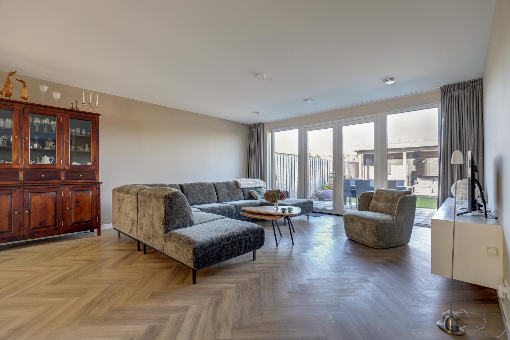 Tussenwoning te koop: Lagelaan 8, Bleiswijk
