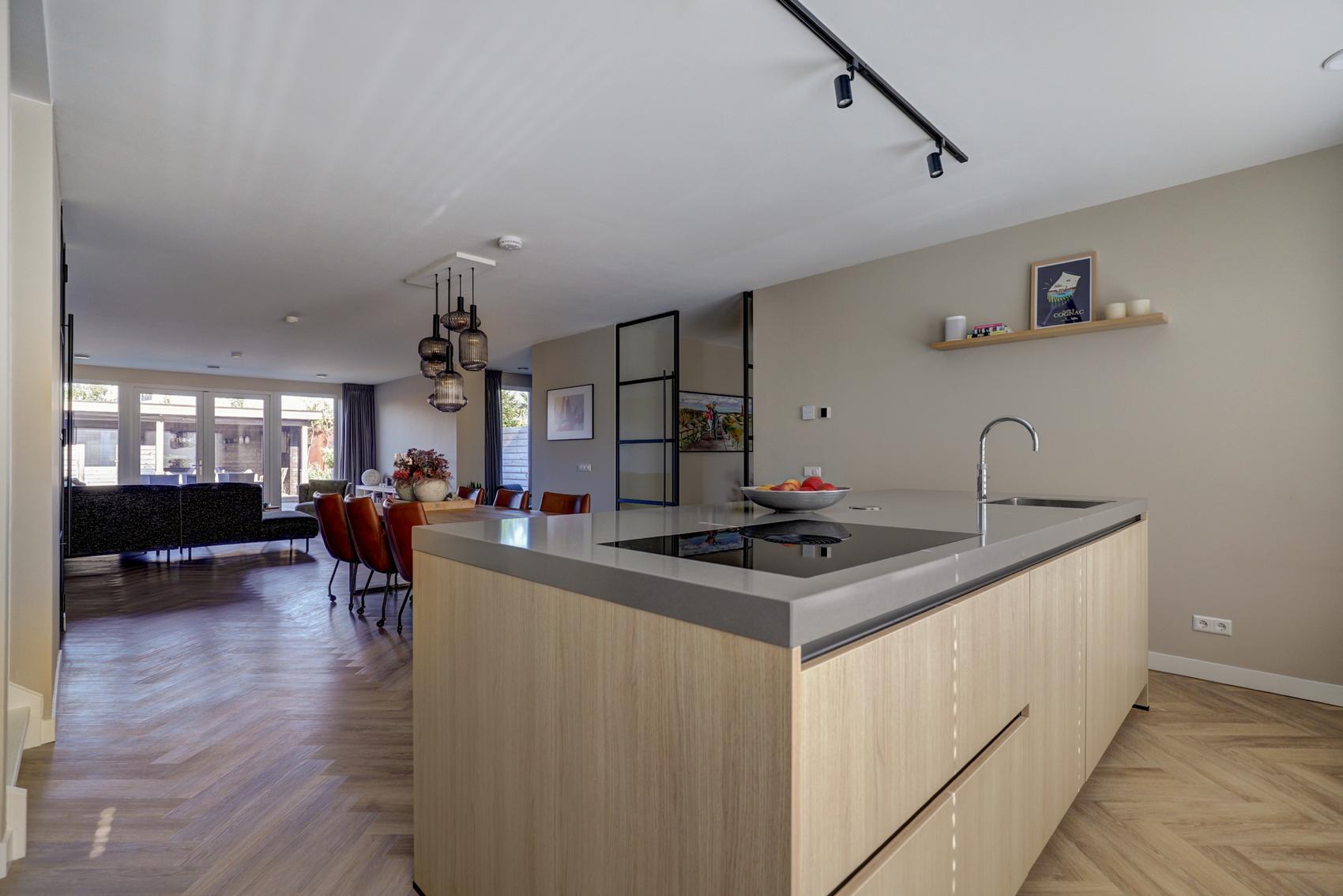 Tussenwoning te koop: Lagelaan 8, Bleiswijk